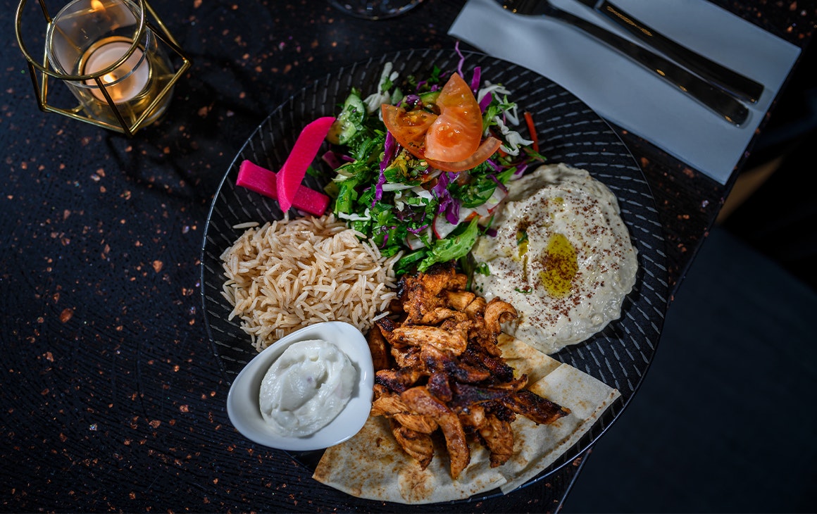 a plate of schwarma